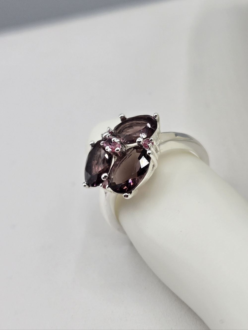Swarovski Crystal Elements Silver Statement Ring Purple Pink Size 6.75 Prom - Picture 4 of 6